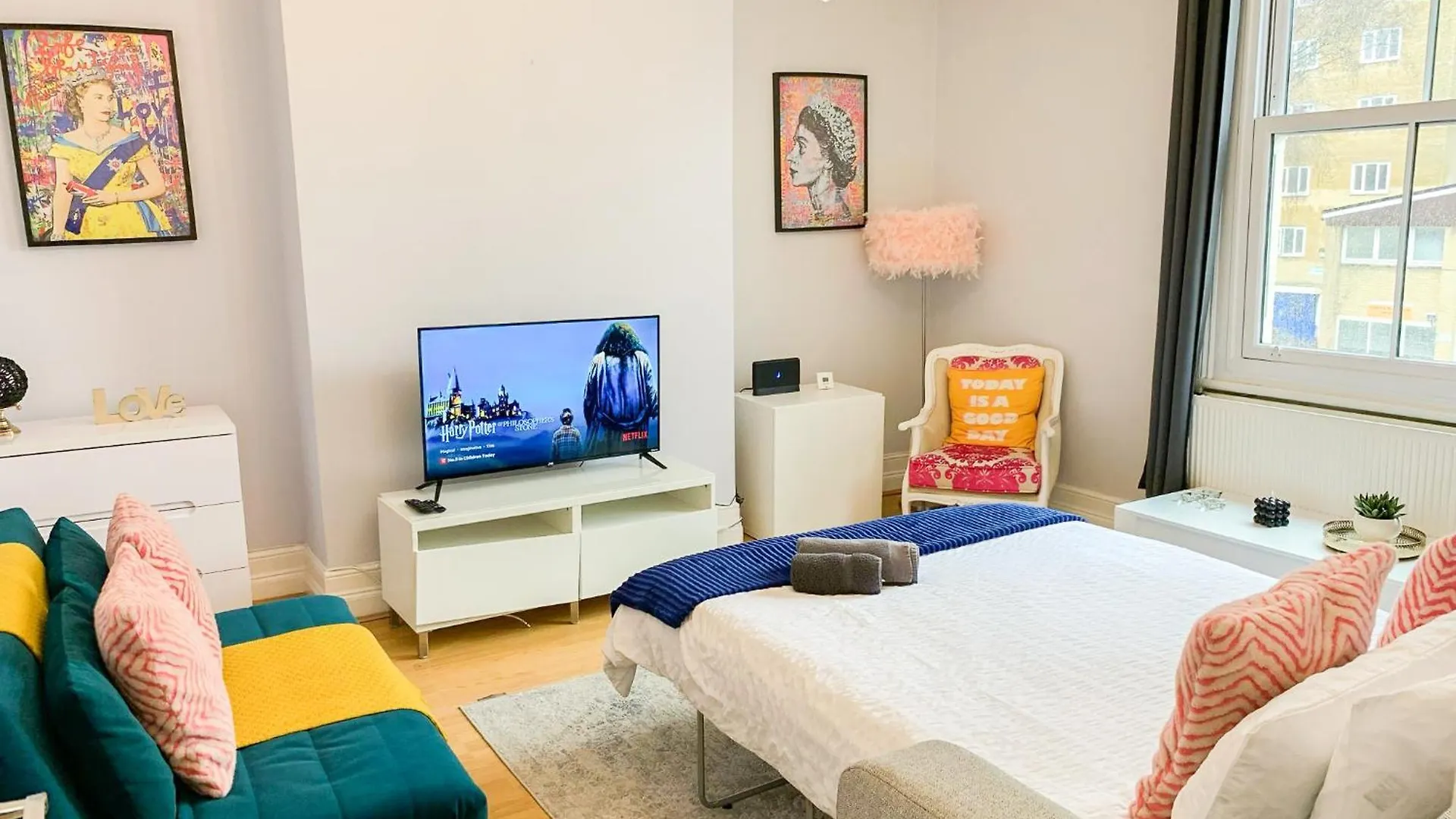 Apartment Enticing 2 Bedroom Flat With Mini-Garden In Hackney, Lower Clapton London